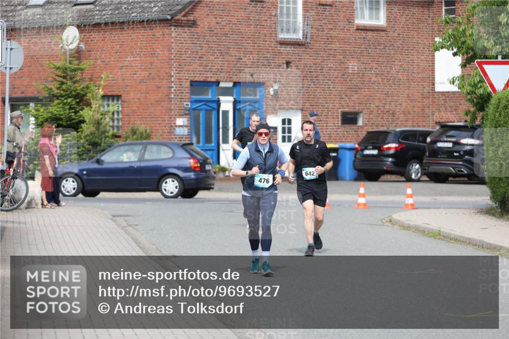 10.05.2026 - 8. Wedeler Halbmarathon Andreas Tolksdorf http://msf.ph/oto/9693527 10.05.2026 10:19:39 Laufen 476, 642 meine-sportfotos.de