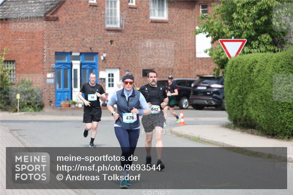 10.05.2026 - 8. Wedeler Halbmarathon Andreas Tolksdorf http://msf.ph/oto/9693544 10.05.2026 10:19:41 Laufen 48, 476, 642 meine-sportfotos.de