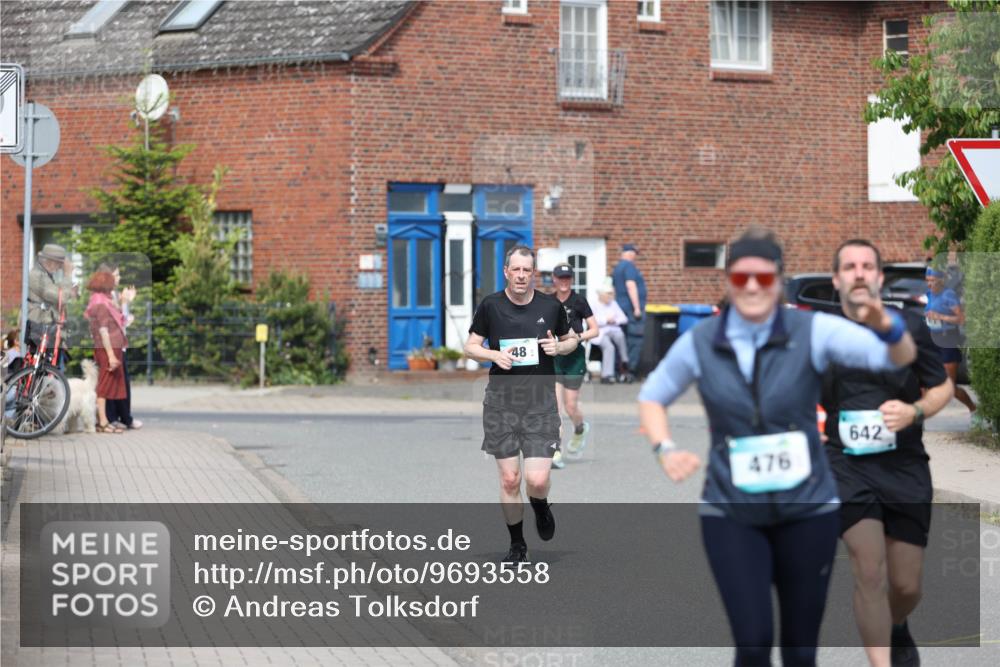 10.05.2026 - 8. Wedeler Halbmarathon Andreas Tolksdorf http://msf.ph/oto/9693558 10.05.2026 10:19:43 Laufen 48, 476, 642 meine-sportfotos.de