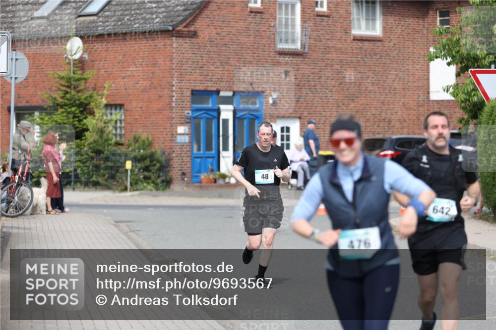 10.05.2026 - 8. Wedeler Halbmarathon Andreas Tolksdorf http://msf.ph/oto/9693567 10.05.2026 10:19:43 Laufen 48, 476, 642 meine-sportfotos.de