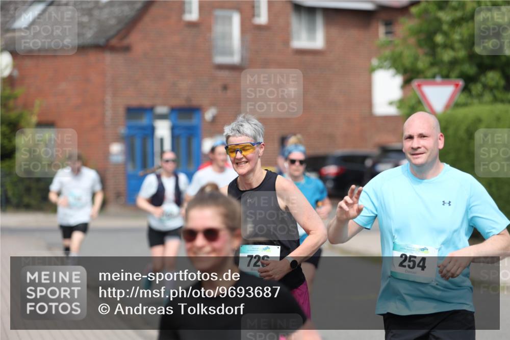 10.05.2026 - 8. Wedeler Halbmarathon Andreas Tolksdorf http://msf.ph/oto/9693687 10.05.2026 10:19:55 Laufen 20, 726, 254 meine-sportfotos.de
