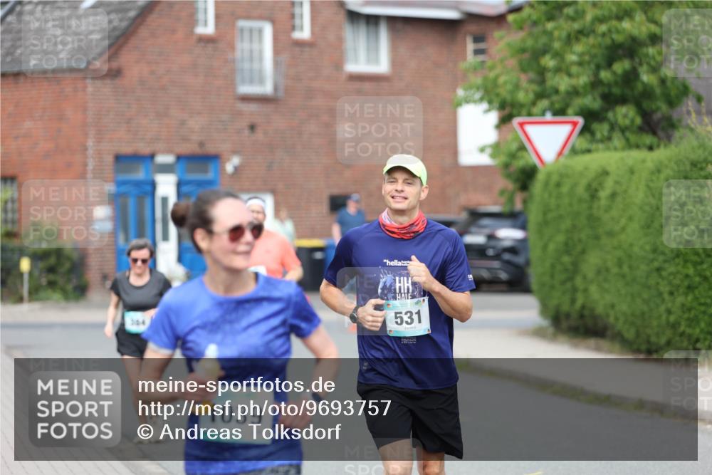 10.05.2026 - 8. Wedeler Halbmarathon Andreas Tolksdorf http://msf.ph/oto/9693757 10.05.2026 10:20:05 Laufen 1039, 531 meine-sportfotos.de