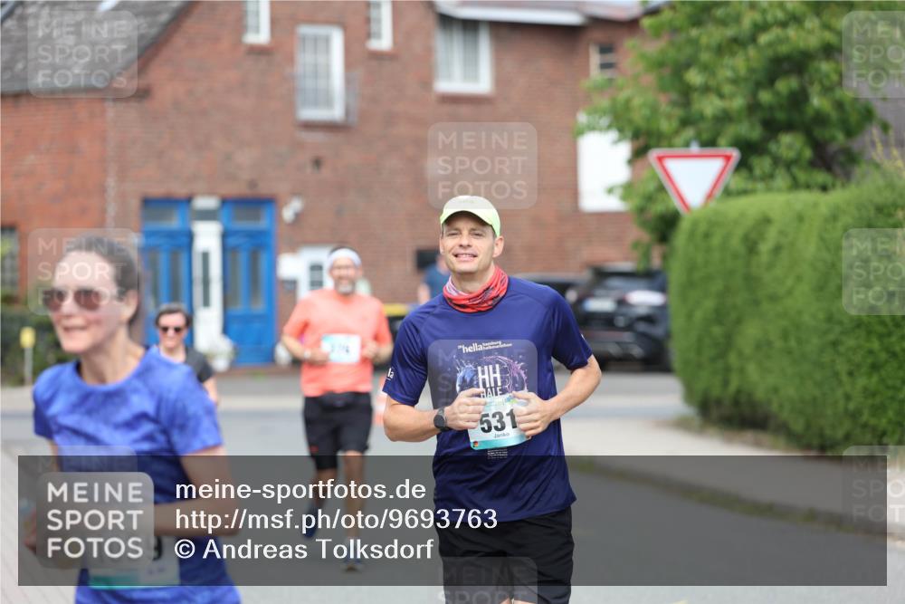 10.05.2026 - 8. Wedeler Halbmarathon Andreas Tolksdorf http://msf.ph/oto/9693763 10.05.2026 10:20:05 Laufen 1039, 531 meine-sportfotos.de