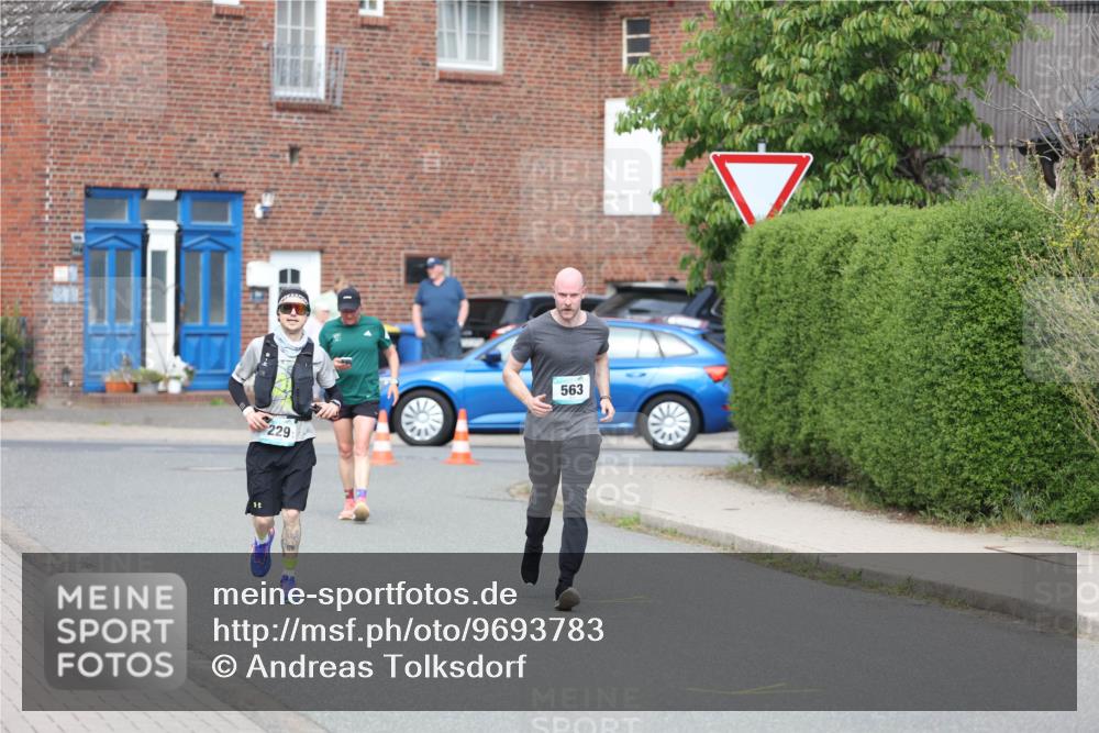 10.05.2026 - 8. Wedeler Halbmarathon Andreas Tolksdorf http://msf.ph/oto/9693783 10.05.2026 10:20:16 Laufen 229, 563 meine-sportfotos.de