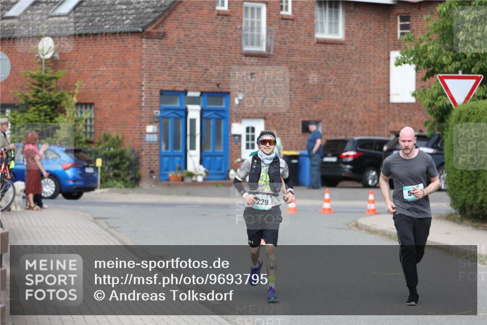 10.05.2026 - 8. Wedeler Halbmarathon Andreas Tolksdorf http://msf.ph/oto/9693795 10.05.2026 10:20:17 Laufen 229, 5 meine-sportfotos.de