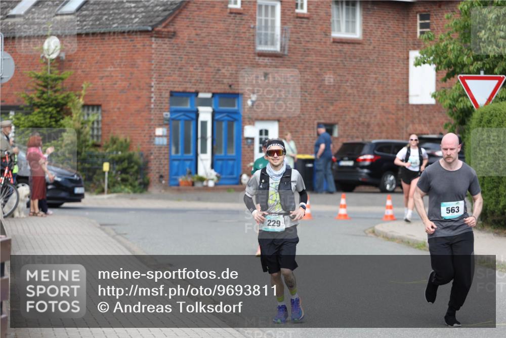 10.05.2026 - 8. Wedeler Halbmarathon Andreas Tolksdorf http://msf.ph/oto/9693811 10.05.2026 10:20:17 Laufen 229, 563 meine-sportfotos.de