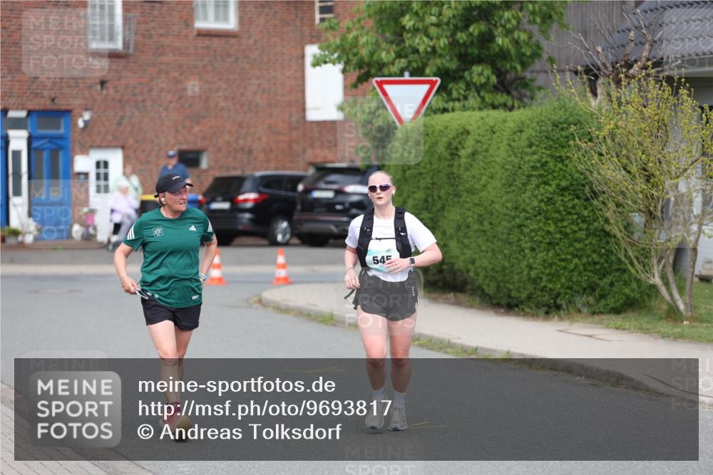 10.05.2026 - 8. Wedeler Halbmarathon Andreas Tolksdorf http://msf.ph/oto/9693817 10.05.2026 10:20:24 Laufen 545 meine-sportfotos.de