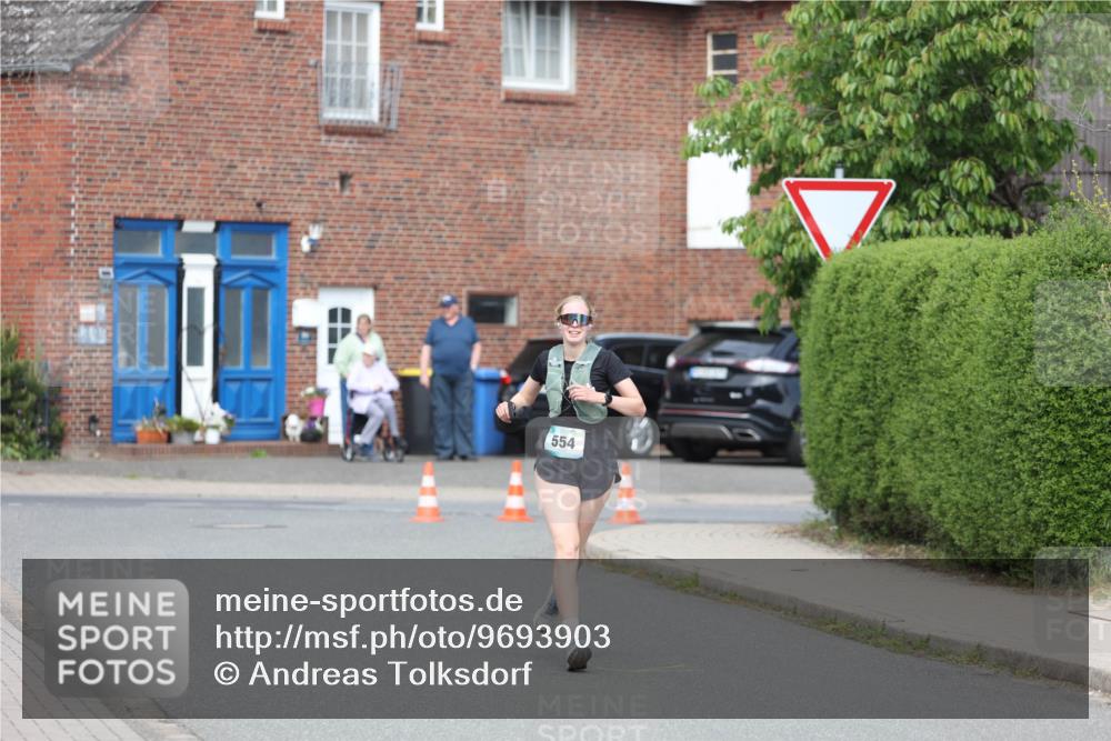 10.05.2026 - 8. Wedeler Halbmarathon Andreas Tolksdorf http://msf.ph/oto/9693903 10.05.2026 10:20:57 Laufen 554 meine-sportfotos.de