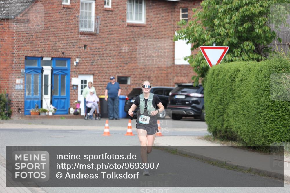 10.05.2026 - 8. Wedeler Halbmarathon Andreas Tolksdorf http://msf.ph/oto/9693907 10.05.2026 10:20:57 Laufen 554 meine-sportfotos.de