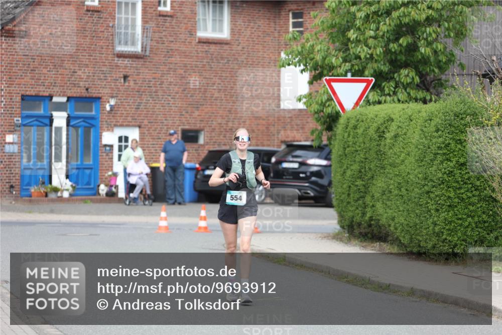 10.05.2026 - 8. Wedeler Halbmarathon Andreas Tolksdorf http://msf.ph/oto/9693912 10.05.2026 10:20:57 Laufen 554 meine-sportfotos.de