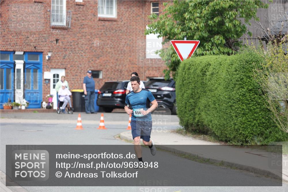 10.05.2026 - 8. Wedeler Halbmarathon Andreas Tolksdorf http://msf.ph/oto/9693948 10.05.2026 10:21:03 Laufen 556 meine-sportfotos.de