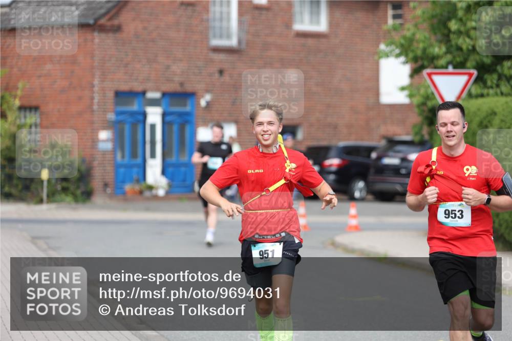 10.05.2026 - 8. Wedeler Halbmarathon Andreas Tolksdorf http://msf.ph/oto/9694031 10.05.2026 10:21:16 Laufen 951, 92, 953 meine-sportfotos.de