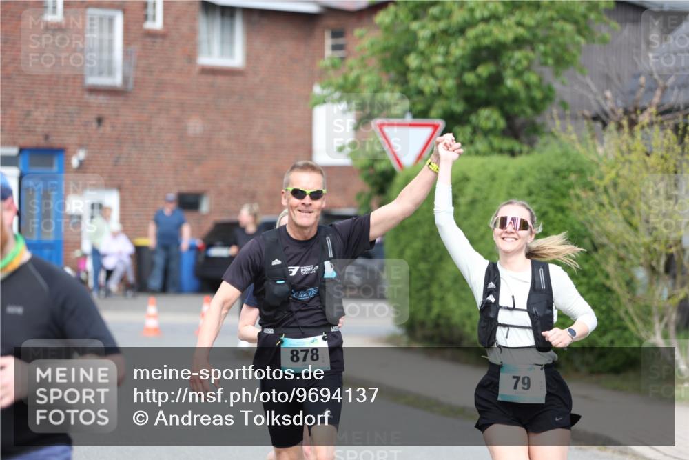 10.05.2026 - 8. Wedeler Halbmarathon Andreas Tolksdorf http://msf.ph/oto/9694137 10.05.2026 10:21:27 Laufen 878, 79 meine-sportfotos.de