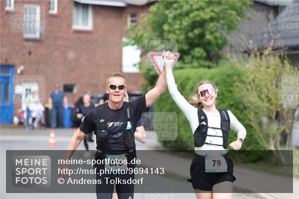 10.05.2026 - 8. Wedeler Halbmarathon Andreas Tolksdorf http://msf.ph/oto/9694143 10.05.2026 10:21:27 Laufen 878, 79 meine-sportfotos.de