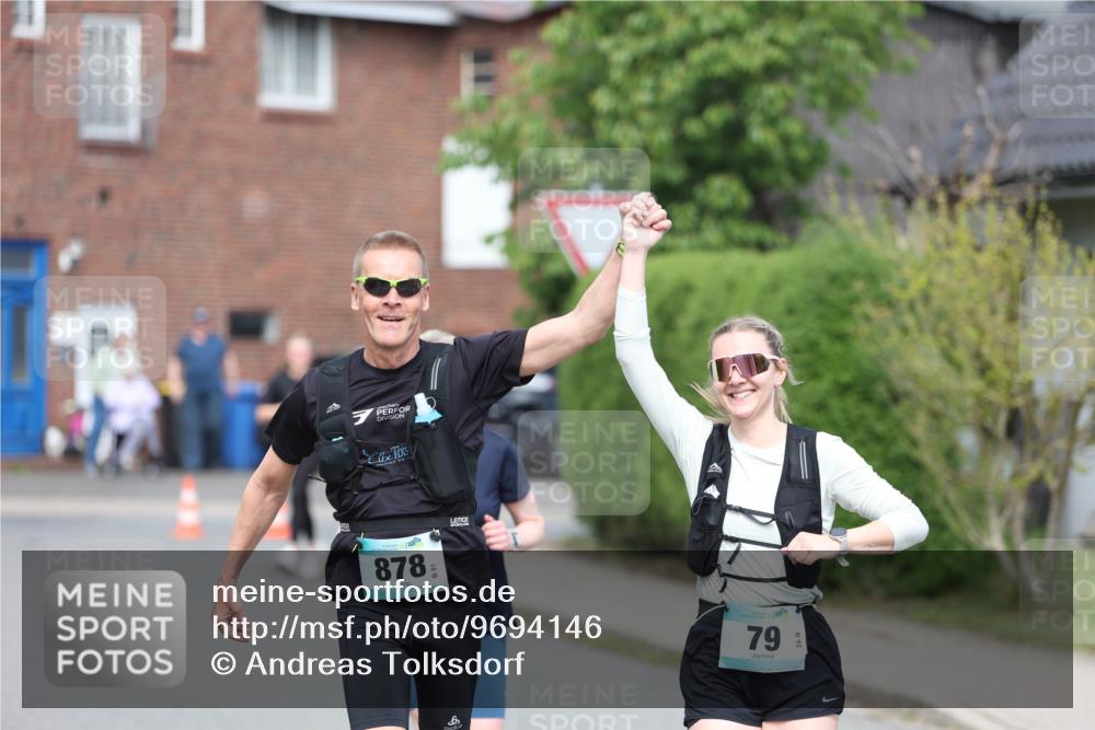 10.05.2026 - 8. Wedeler Halbmarathon Andreas Tolksdorf http://msf.ph/oto/9694146 10.05.2026 10:21:27 Laufen 878, 79 meine-sportfotos.de