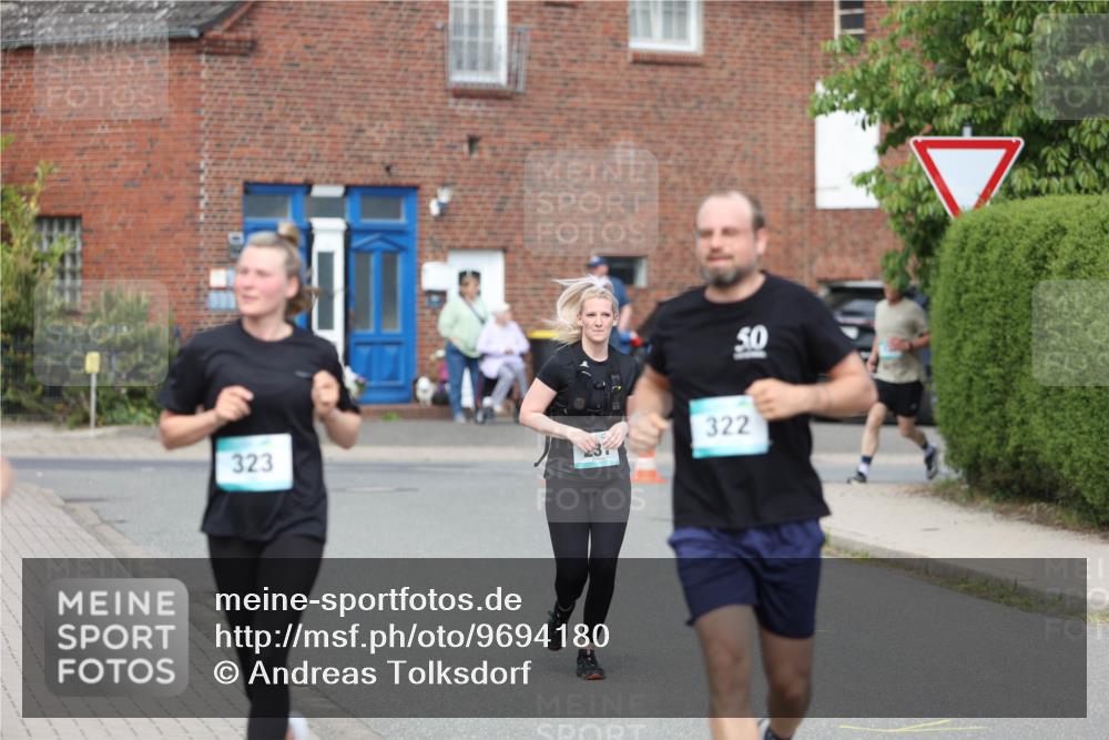 10.05.2026 - 8. Wedeler Halbmarathon Andreas Tolksdorf http://msf.ph/oto/9694180 10.05.2026 10:21:35 Laufen 323, 50, 322 meine-sportfotos.de