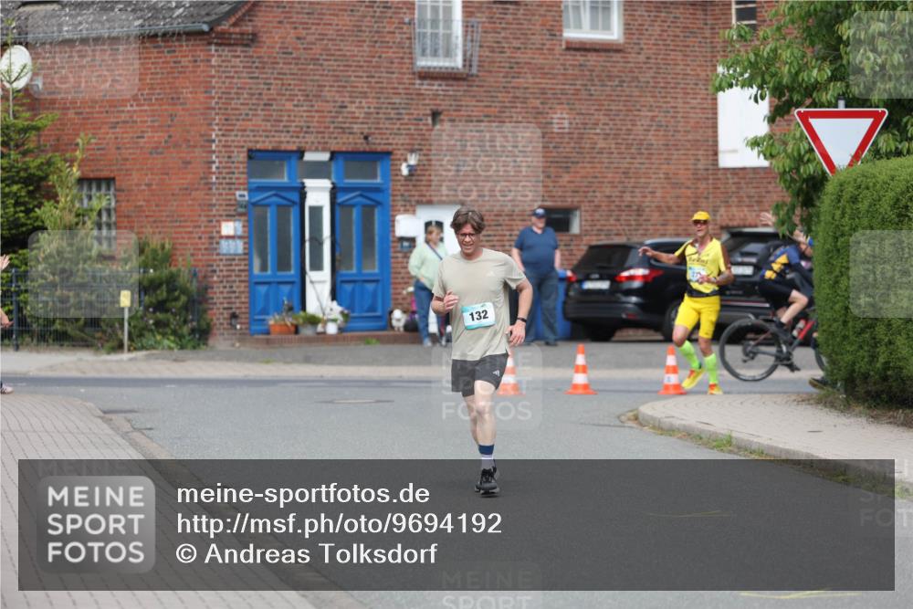 10.05.2026 - 8. Wedeler Halbmarathon Andreas Tolksdorf http://msf.ph/oto/9694192 10.05.2026 10:21:40 Laufen 132 meine-sportfotos.de