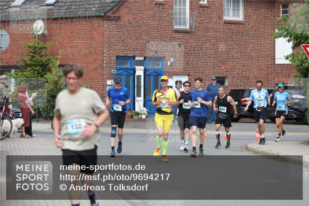 10.05.2026 - 8. Wedeler Halbmarathon Andreas Tolksdorf http://msf.ph/oto/9694217 10.05.2026 10:21:44 Laufen 73, 1026, 90, 2067, 1044, 667 meine-sportfotos.de