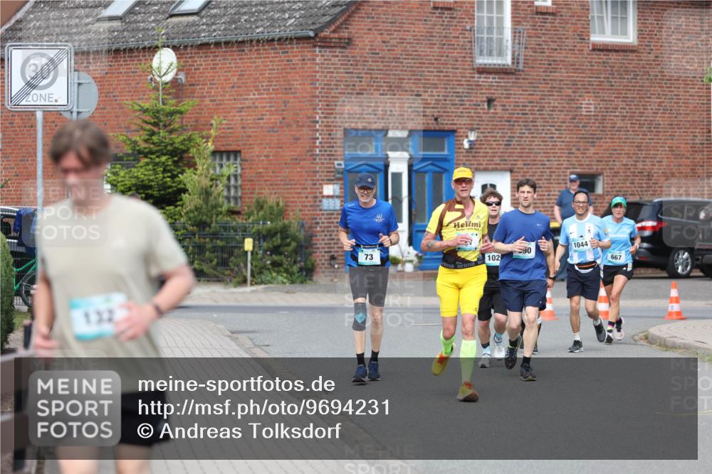10.05.2026 - 8. Wedeler Halbmarathon Andreas Tolksdorf http://msf.ph/oto/9694231 10.05.2026 10:21:45 Laufen 132, 10441, 90, 73, 102, 667 meine-sportfotos.de