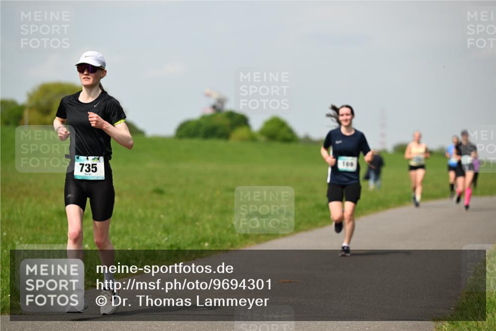 10.05.2026 - 8. Wedeler Halbmarathon Dr. Thomas Lammeyer http://msf.ph/oto/9694301 10.05.2026 11:19:18 Laufen 735 meine-sportfotos.de