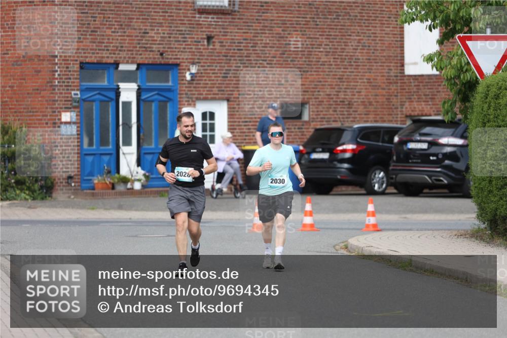10.05.2026 - 8. Wedeler Halbmarathon Andreas Tolksdorf http://msf.ph/oto/9694345 10.05.2026 10:22:23 Laufen 2028, 2030 meine-sportfotos.de