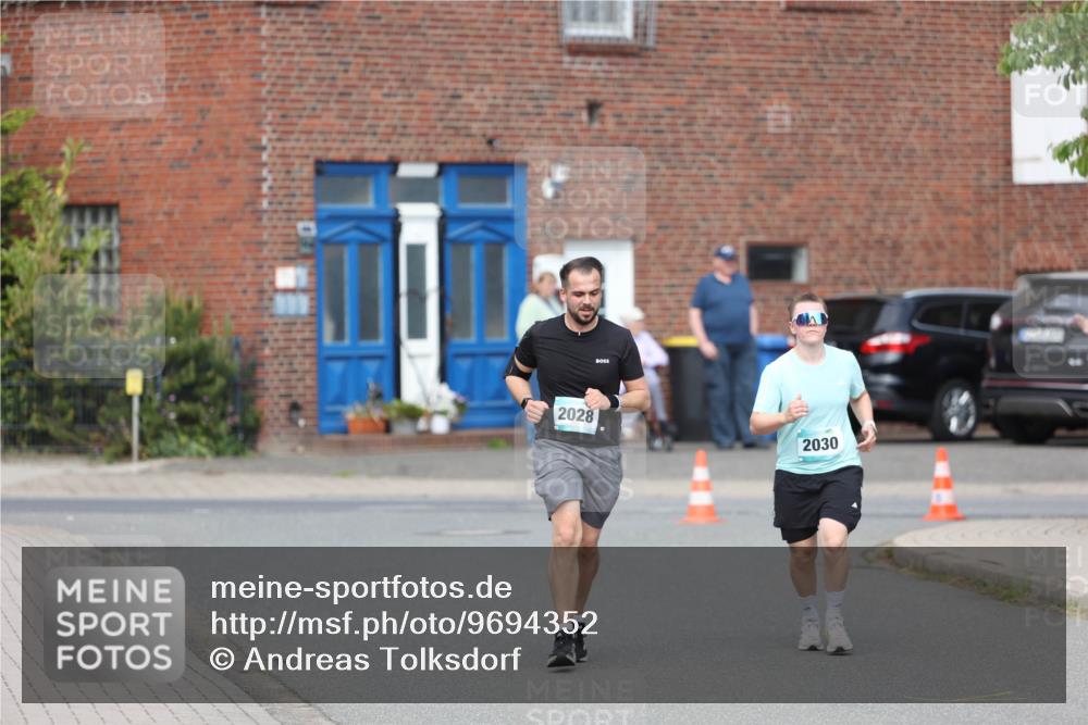 10.05.2026 - 8. Wedeler Halbmarathon Andreas Tolksdorf http://msf.ph/oto/9694352 10.05.2026 10:22:24 Laufen 2028, 2030 meine-sportfotos.de