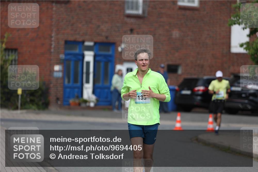 10.05.2026 - 8. Wedeler Halbmarathon Andreas Tolksdorf http://msf.ph/oto/9694405 10.05.2026 10:22:38 Laufen 135 meine-sportfotos.de