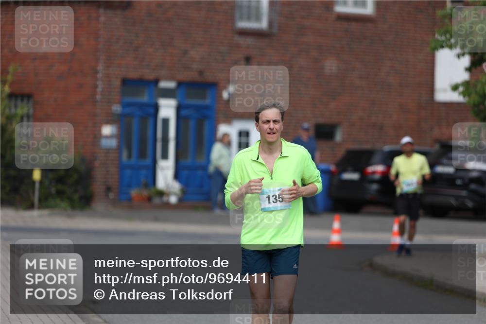 10.05.2026 - 8. Wedeler Halbmarathon Andreas Tolksdorf http://msf.ph/oto/9694411 10.05.2026 10:22:38 Laufen 135 meine-sportfotos.de