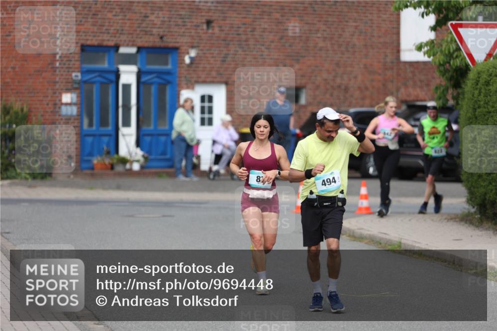 10.05.2026 - 8. Wedeler Halbmarathon Andreas Tolksdorf http://msf.ph/oto/9694448 10.05.2026 10:22:44 Laufen 8707, 494, 942 meine-sportfotos.de