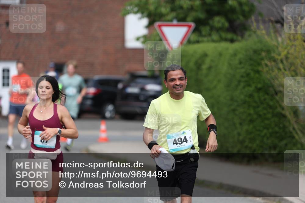 10.05.2026 - 8. Wedeler Halbmarathon Andreas Tolksdorf http://msf.ph/oto/9694493 10.05.2026 10:22:46 Laufen 494 meine-sportfotos.de