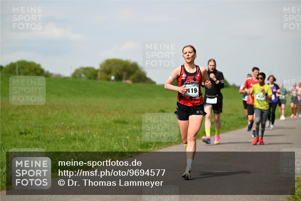 10.05.2026 - 8. Wedeler Halbmarathon Dr. Thomas Lammeyer http://msf.ph/oto/9694577 10.05.2026 11:19:39 Laufen 119, 437 meine-sportfotos.de