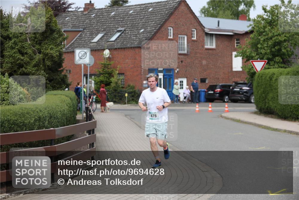 10.05.2026 - 8. Wedeler Halbmarathon Andreas Tolksdorf http://msf.ph/oto/9694628 10.05.2026 10:23:33 Laufen 30, 478 meine-sportfotos.de