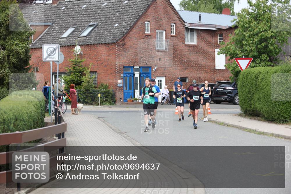 10.05.2026 - 8. Wedeler Halbmarathon Andreas Tolksdorf http://msf.ph/oto/9694637 10.05.2026 10:23:38 Laufen 382, 318, 1000, 255 meine-sportfotos.de