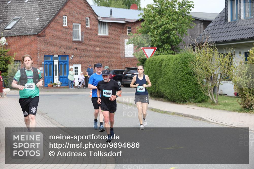 10.05.2026 - 8. Wedeler Halbmarathon Andreas Tolksdorf http://msf.ph/oto/9694686 10.05.2026 10:23:43 Laufen 382, 1000, 255 meine-sportfotos.de