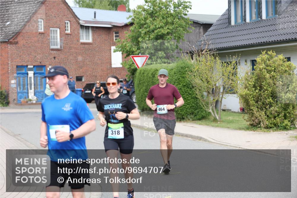 10.05.2026 - 8. Wedeler Halbmarathon Andreas Tolksdorf http://msf.ph/oto/9694707 10.05.2026 10:23:47 Laufen 464, 318 meine-sportfotos.de