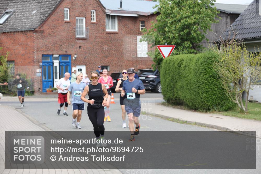 10.05.2026 - 8. Wedeler Halbmarathon Andreas Tolksdorf http://msf.ph/oto/9694725 10.05.2026 10:23:54 Laufen 259, 2009, 10, 497 meine-sportfotos.de