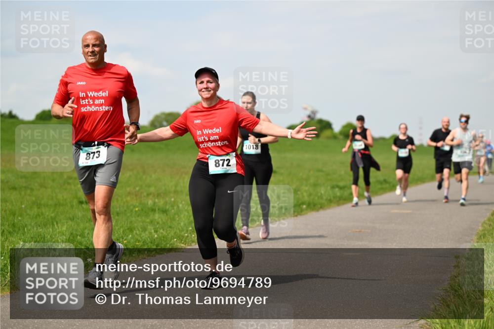 10.05.2026 - 8. Wedeler Halbmarathon Dr. Thomas Lammeyer http://msf.ph/oto/9694789 10.05.2026 11:19:56 Laufen 873, 148, 1018, 872 meine-sportfotos.de