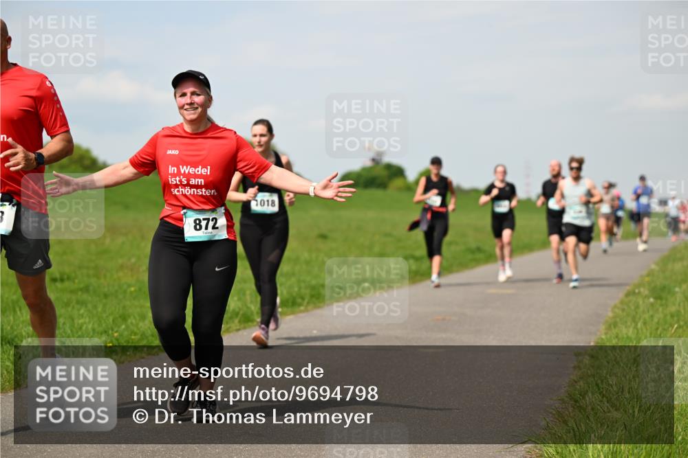 10.05.2026 - 8. Wedeler Halbmarathon Dr. Thomas Lammeyer http://msf.ph/oto/9694798 10.05.2026 11:19:56 Laufen 872, 1018 meine-sportfotos.de