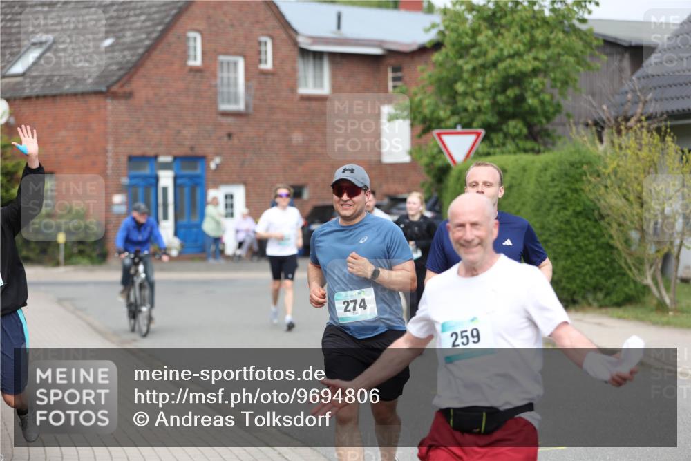 10.05.2026 - 8. Wedeler Halbmarathon Andreas Tolksdorf http://msf.ph/oto/9694806 10.05.2026 10:24:03 Laufen 274, 259 meine-sportfotos.de