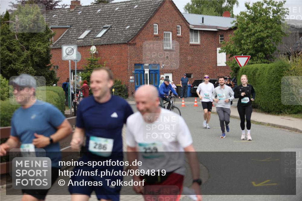 10.05.2026 - 8. Wedeler Halbmarathon Andreas Tolksdorf http://msf.ph/oto/9694819 10.05.2026 10:24:05 Laufen 30, 286, 259, 104, 634, 1021, 1009 meine-sportfotos.de