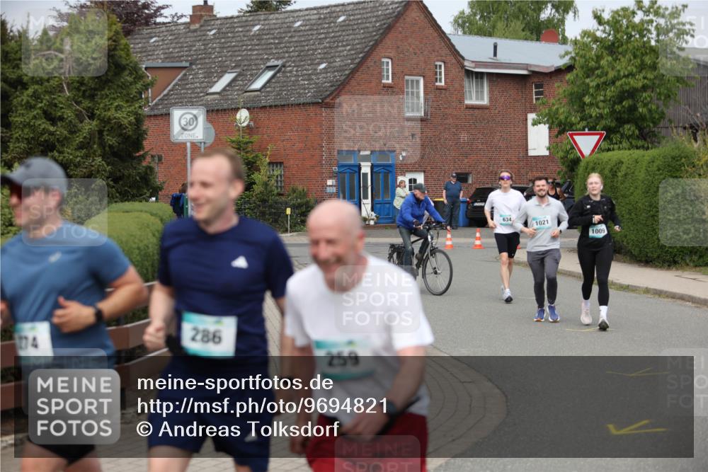 10.05.2026 - 8. Wedeler Halbmarathon Andreas Tolksdorf http://msf.ph/oto/9694821 10.05.2026 10:24:05 Laufen 30, 74, 286, 259, 634, 1021, 1009 meine-sportfotos.de