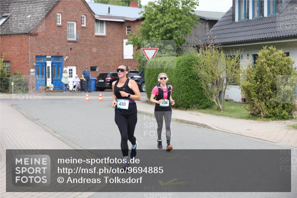 10.05.2026 - 8. Wedeler Halbmarathon Andreas Tolksdorf http://msf.ph/oto/9694885 10.05.2026 10:24:14 Laufen 34, 430 meine-sportfotos.de