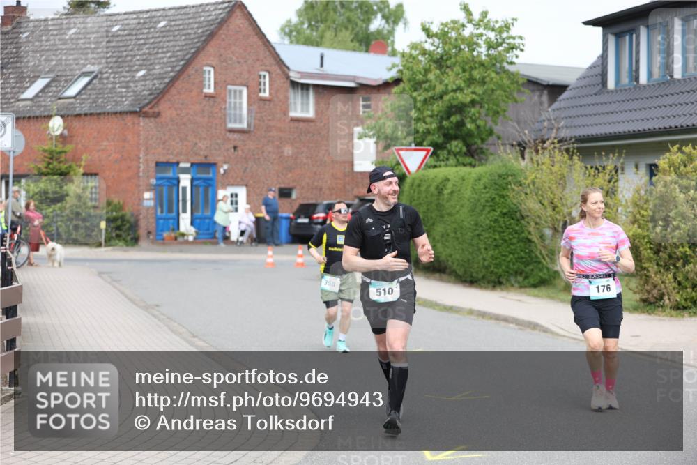 10.05.2026 - 8. Wedeler Halbmarathon Andreas Tolksdorf http://msf.ph/oto/9694943 10.05.2026 10:24:55 Laufen 358, 510, 176 meine-sportfotos.de