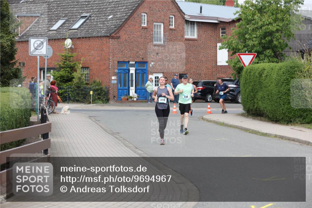 10.05.2026 - 8. Wedeler Halbmarathon Andreas Tolksdorf http://msf.ph/oto/9694967 10.05.2026 10:25:07 Laufen 818, 338 meine-sportfotos.de