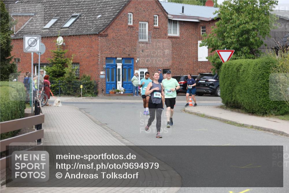 10.05.2026 - 8. Wedeler Halbmarathon Andreas Tolksdorf http://msf.ph/oto/9694979 10.05.2026 10:25:08 Laufen 338 meine-sportfotos.de