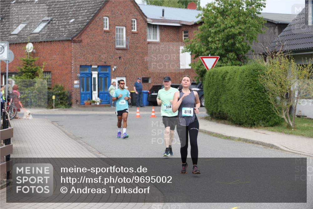 10.05.2026 - 8. Wedeler Halbmarathon Andreas Tolksdorf http://msf.ph/oto/9695002 10.05.2026 10:25:10 Laufen 396, 338, 818 meine-sportfotos.de