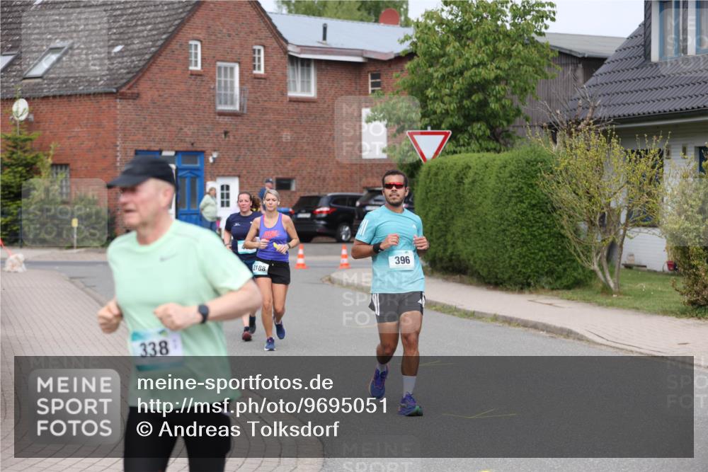 10.05.2026 - 8. Wedeler Halbmarathon Andreas Tolksdorf http://msf.ph/oto/9695051 10.05.2026 10:25:14 Laufen 338, 2188, 396 meine-sportfotos.de