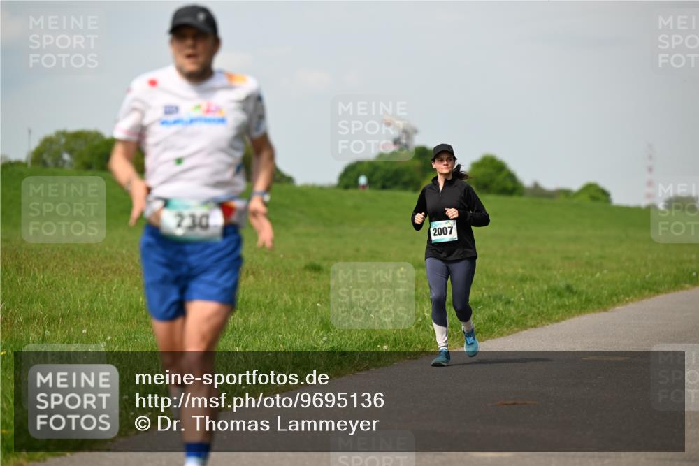 10.05.2026 - 8. Wedeler Halbmarathon Dr. Thomas Lammeyer http://msf.ph/oto/9695136 10.05.2026 11:20:29 Laufen 230, 2007 meine-sportfotos.de