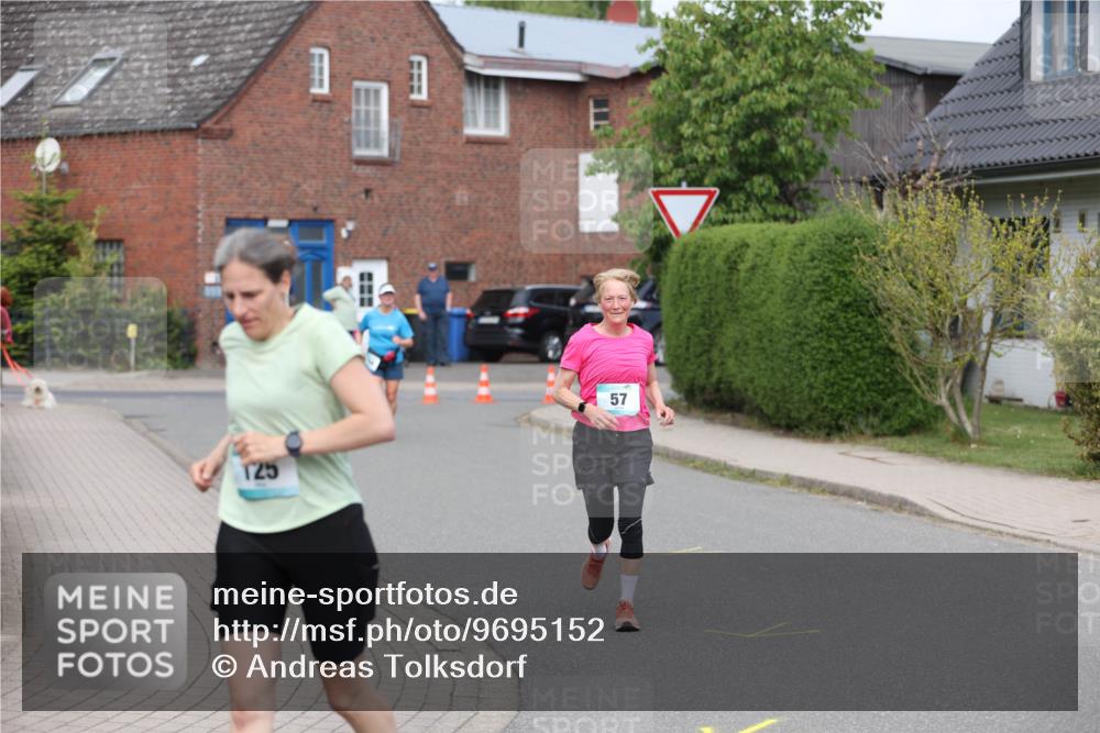 10.05.2026 - 8. Wedeler Halbmarathon Andreas Tolksdorf http://msf.ph/oto/9695152 10.05.2026 10:25:37 Laufen 125, 57 meine-sportfotos.de