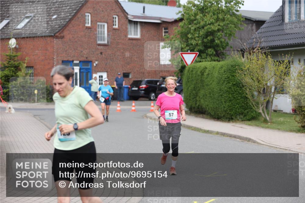 10.05.2026 - 8. Wedeler Halbmarathon Andreas Tolksdorf http://msf.ph/oto/9695154 10.05.2026 10:25:37 Laufen 57 meine-sportfotos.de